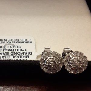 1/10 KT Diamond Earrings Set in Sterling Silver